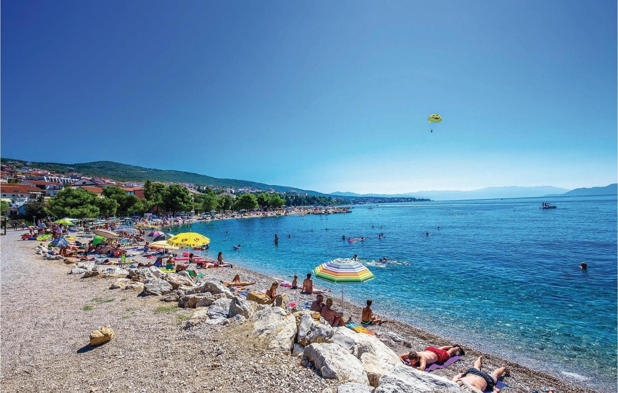 2 Bedroom Amazing Apartment In Crikvenica Exterior photo