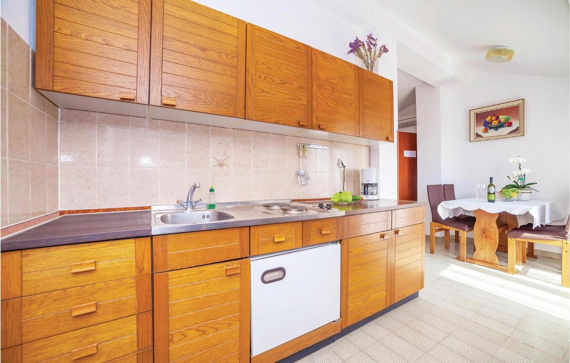 2 Bedroom Amazing Apartment In Crikvenica Exterior photo